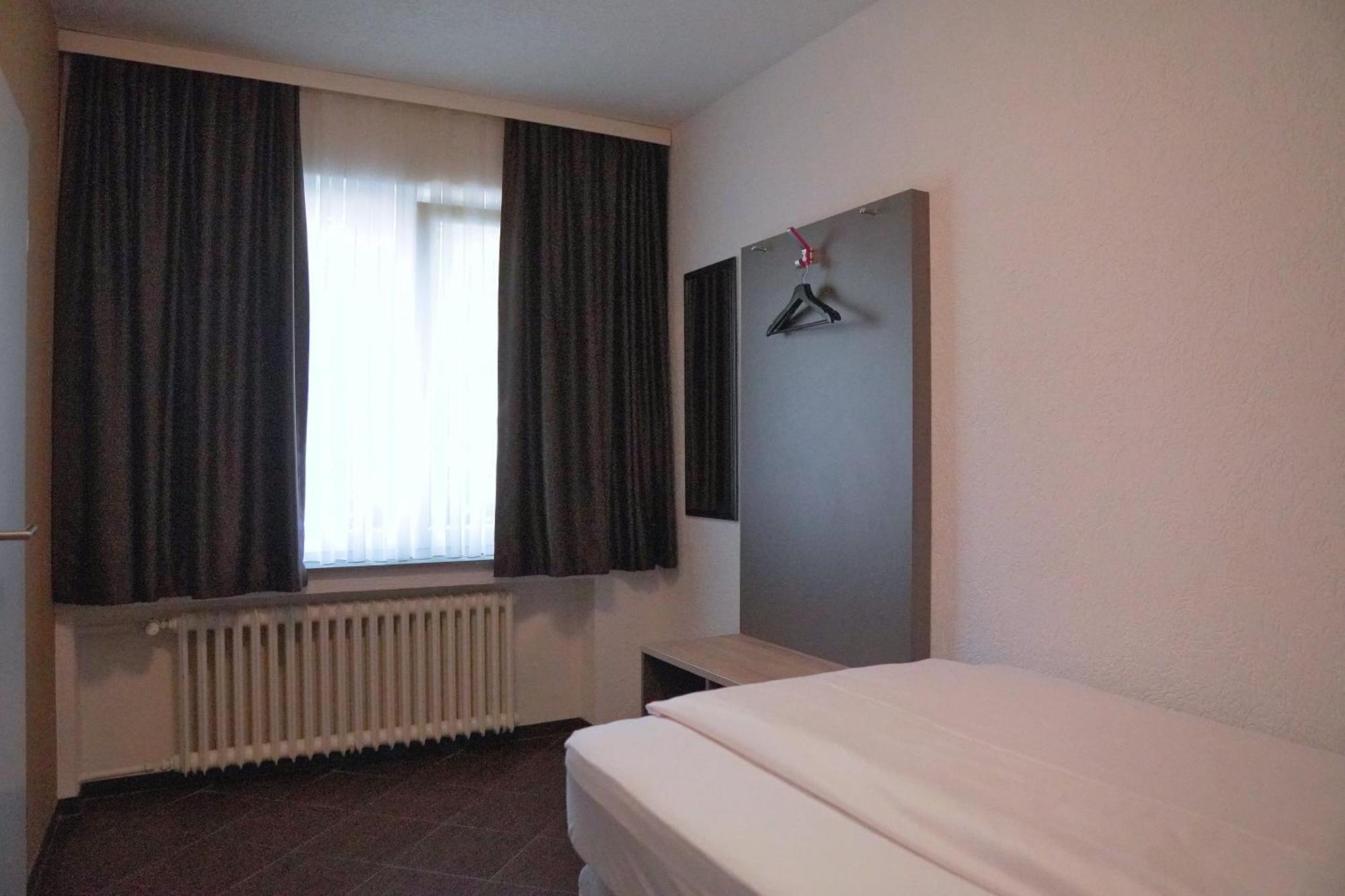 Hotel Frohnhauser Hof Ессен Екстер'єр фото