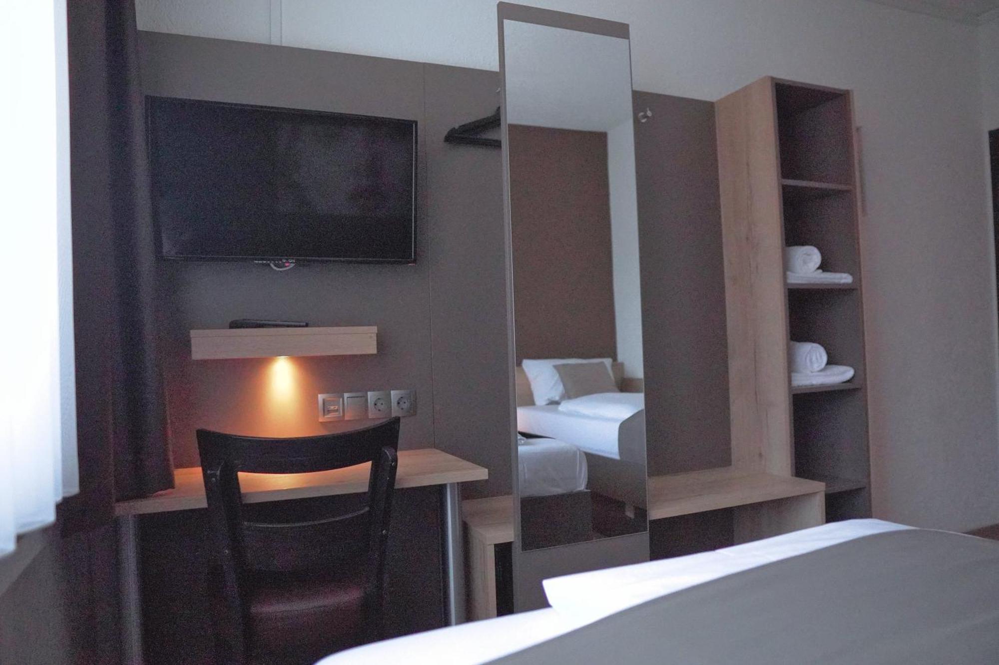 Hotel Frohnhauser Hof Ессен Екстер'єр фото
