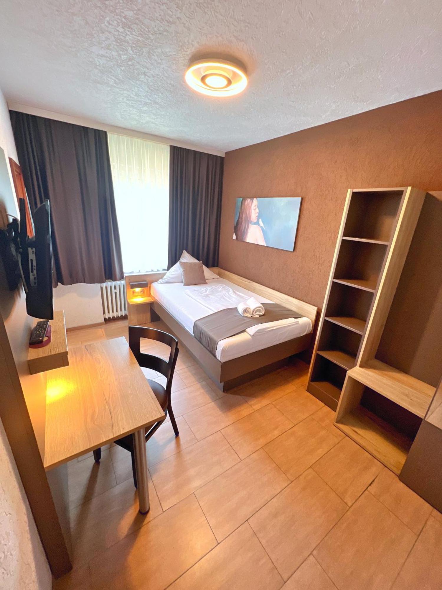 Hotel Frohnhauser Hof Ессен Екстер'єр фото