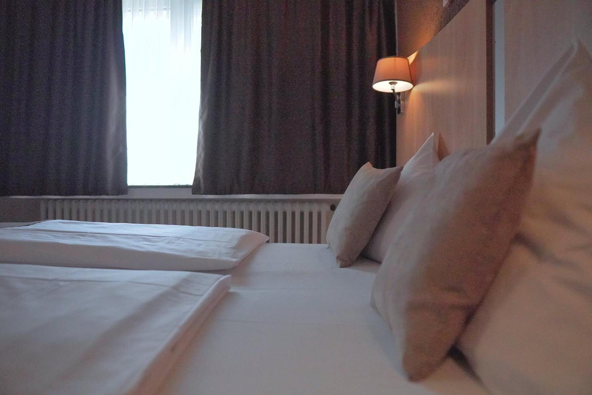 Hotel Frohnhauser Hof Ессен Номер фото